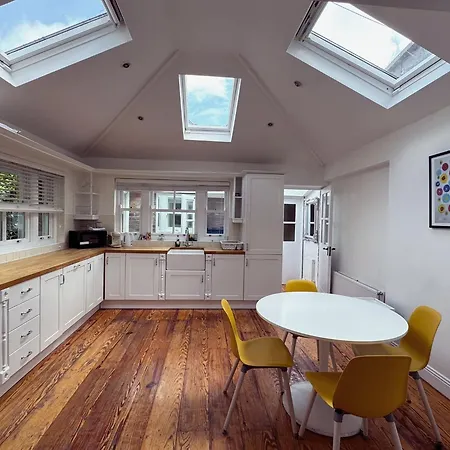 Shelbourne By Rds&aviva ダブリン