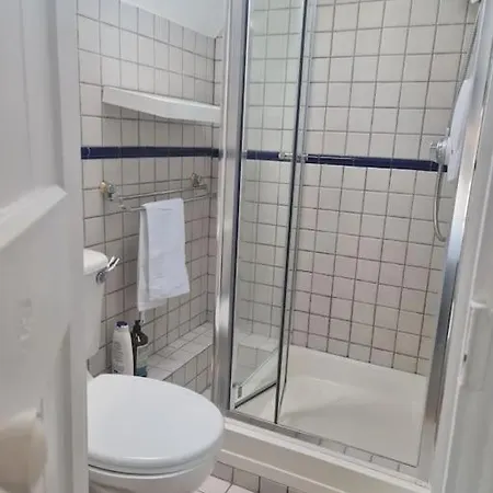 Shelbourne By Rds&aviva Holiday home *