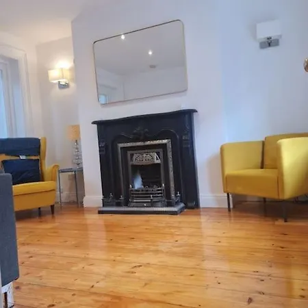 Shelbourne By Rds&aviva Holiday home
